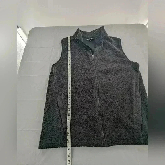 Under Armour Fleece Full-Zip Vest Boys Size Youth Large Black Coldgear Outdoor - Picture 8 of 11